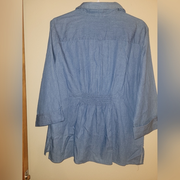 Tradition Denim Like Blouse - Picture 7 of 8